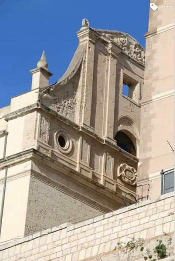 Al Corso Bed & Breakfast Cagliari Exterior photo